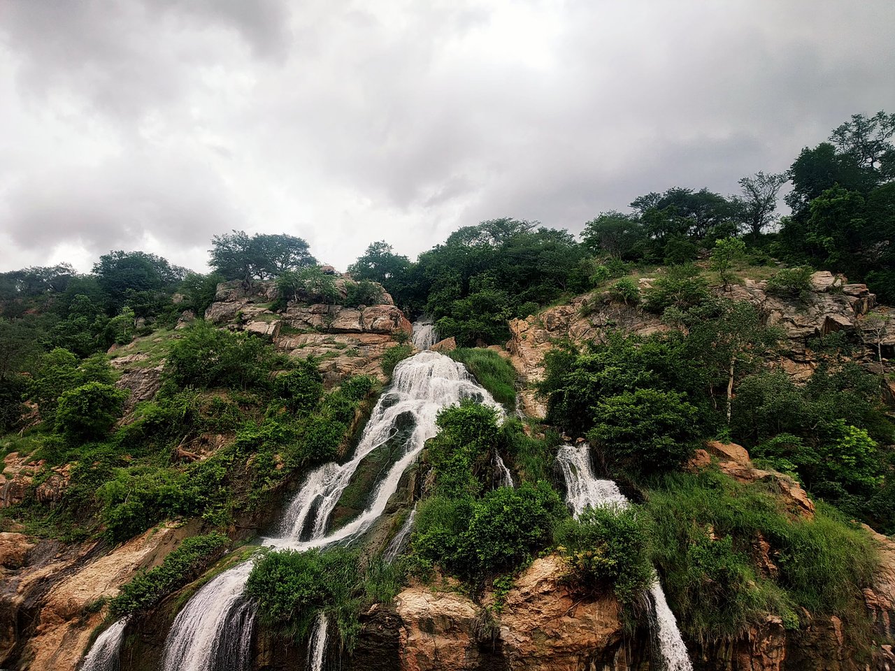 Chunchi Falls