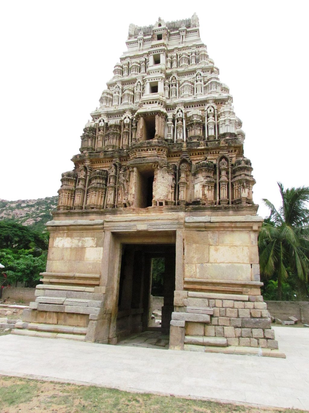 Hindupur Fort