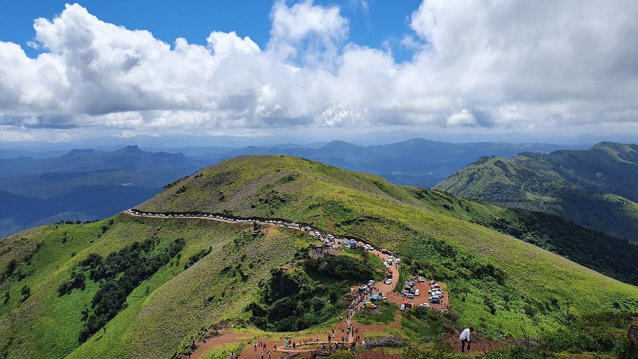 Mullayanagiri