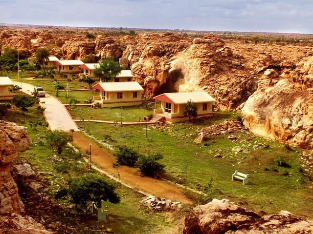Oravakallu Rock Garden