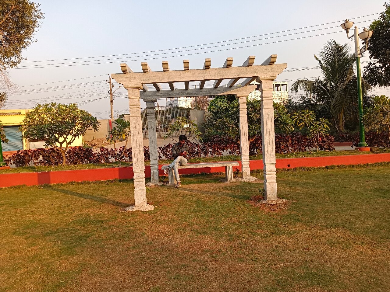 Rajiv Gandhi Statue