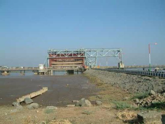 Bhavnagar Lock Gate