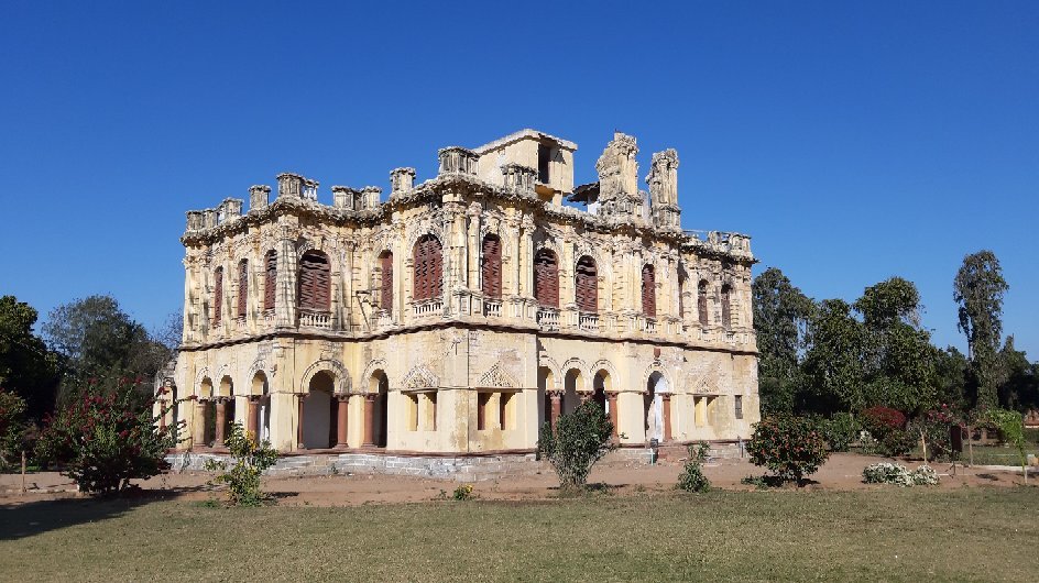 Sharad Baug Palace
