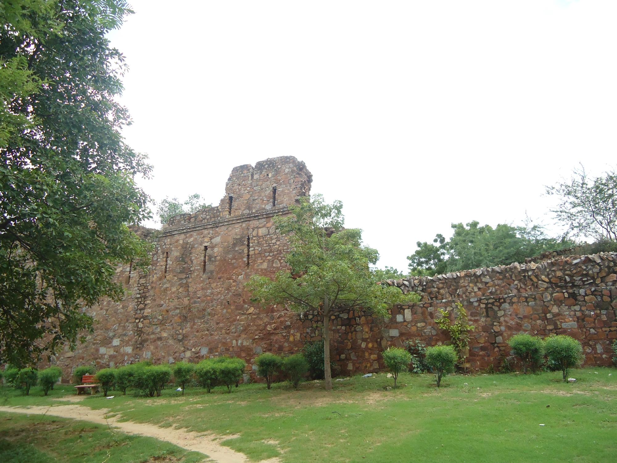 Siri Fort