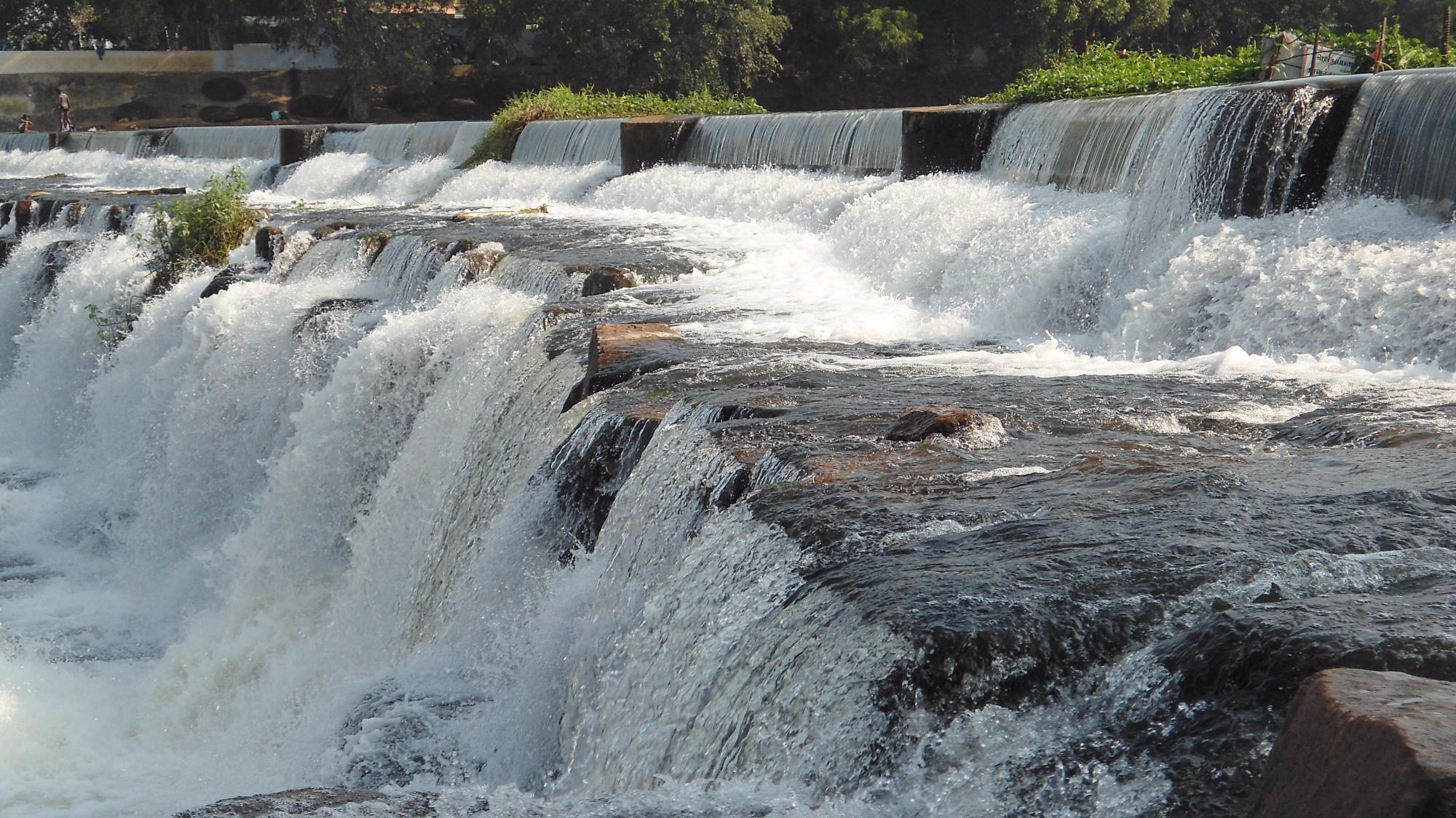 Emerald Dam