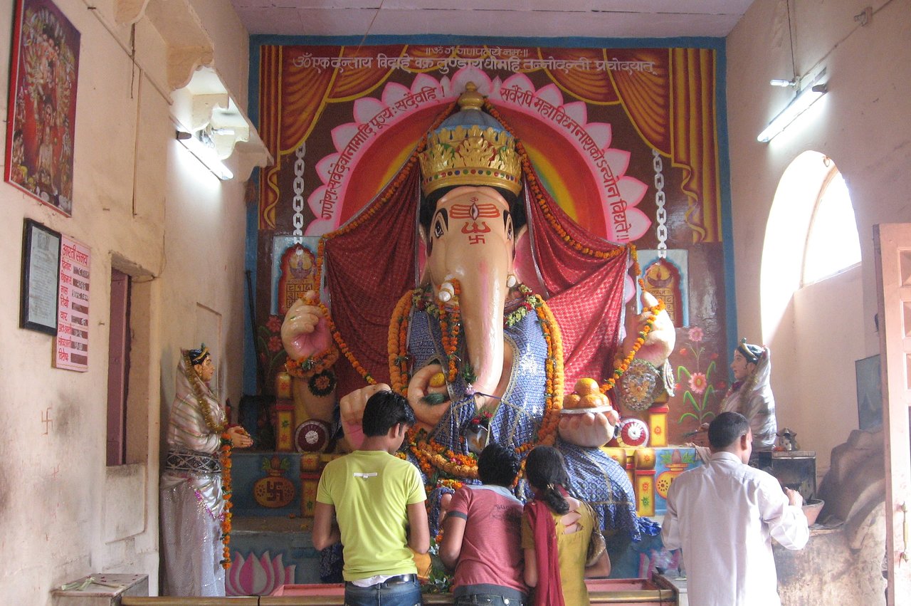 Bade Ganeshji Ka Mandir